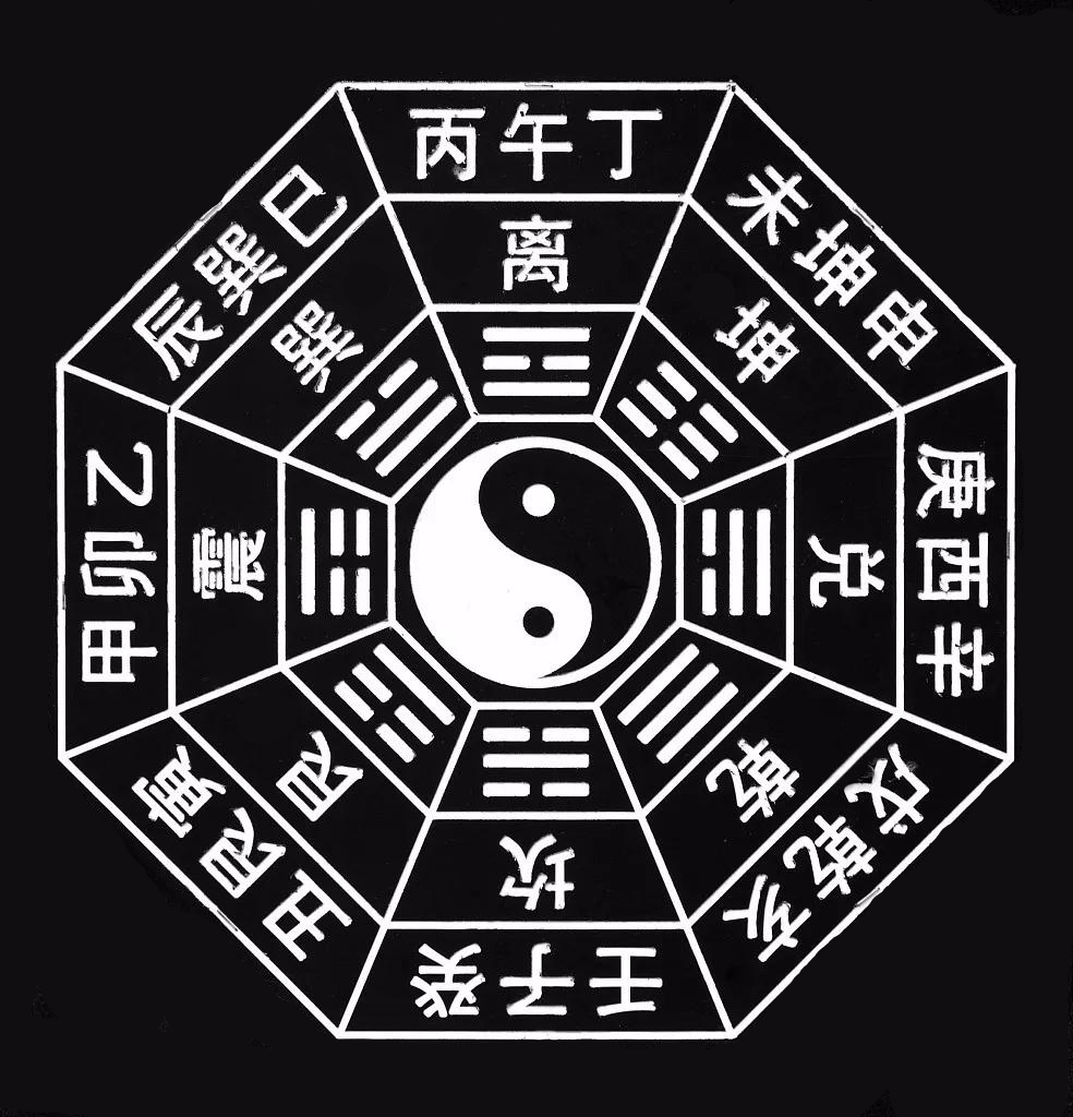 玉字五行属什么及解释取名的寓意，三点水加一个玉念什么？